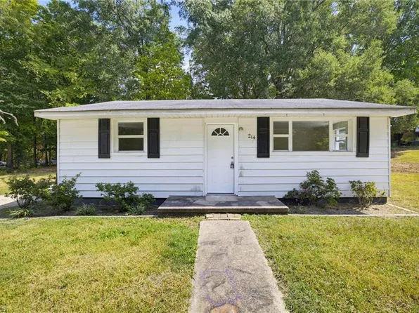 214 Cedar St, Stokesdale, NC 27288