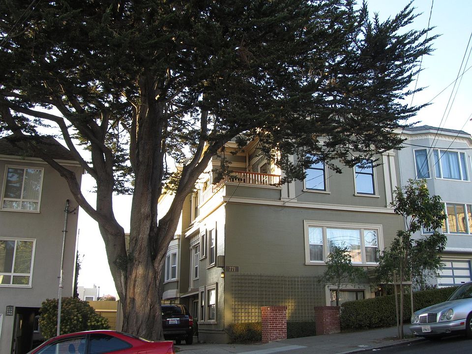 1st image of 771 35th Ave