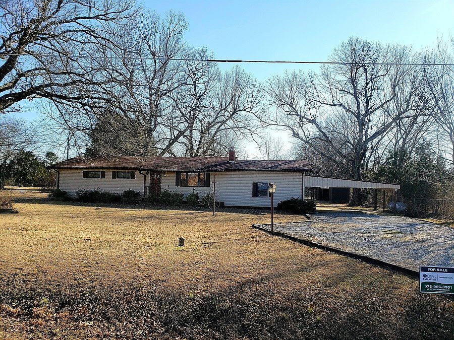 1st image of Paddlefish Ln #170