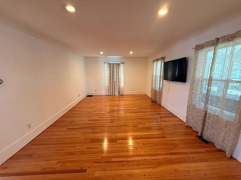 6 Bella Vista Ave — Photo 5