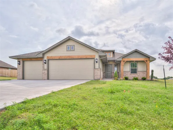 2758 Sherwood Ct, Newcastle, OK 73065