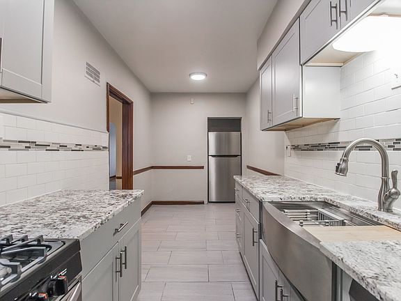 3rd image of 7354 Tulane Ave #1