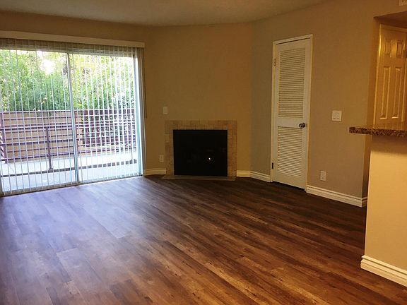 2nd image of 2812 Hermosa Ave #103