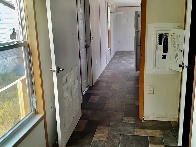 4527 Highway 90 #E8 — Photo 3