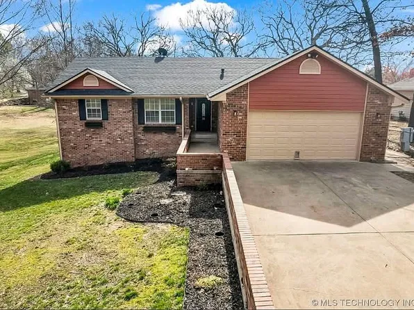 1506 Wyant Rd, Grove, OK 74344