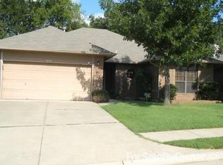 620 Rimrock Rd, Edmond, OK 73034
