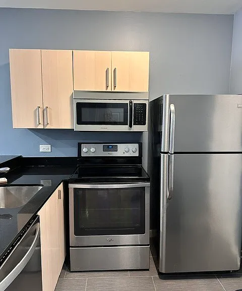680 S Federal St #909 — Photo 6