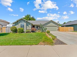 2910 W Foxtrotter Dr, Meridian, ID 83646