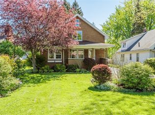 152 Kiniry Dr, Rochester, NY 14609