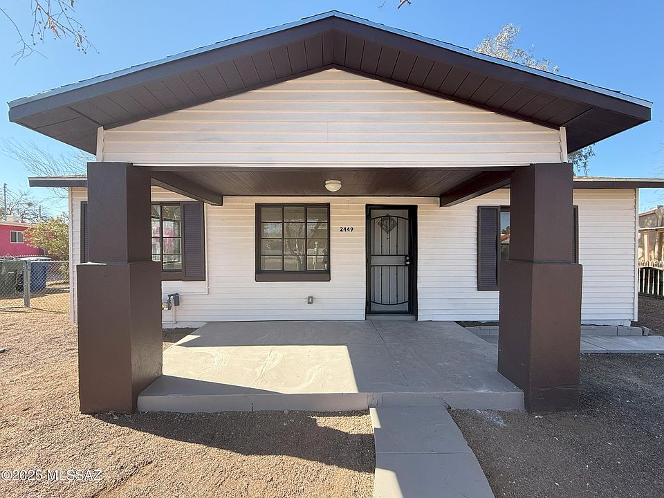 1st image of 2449 N Orchard Ave