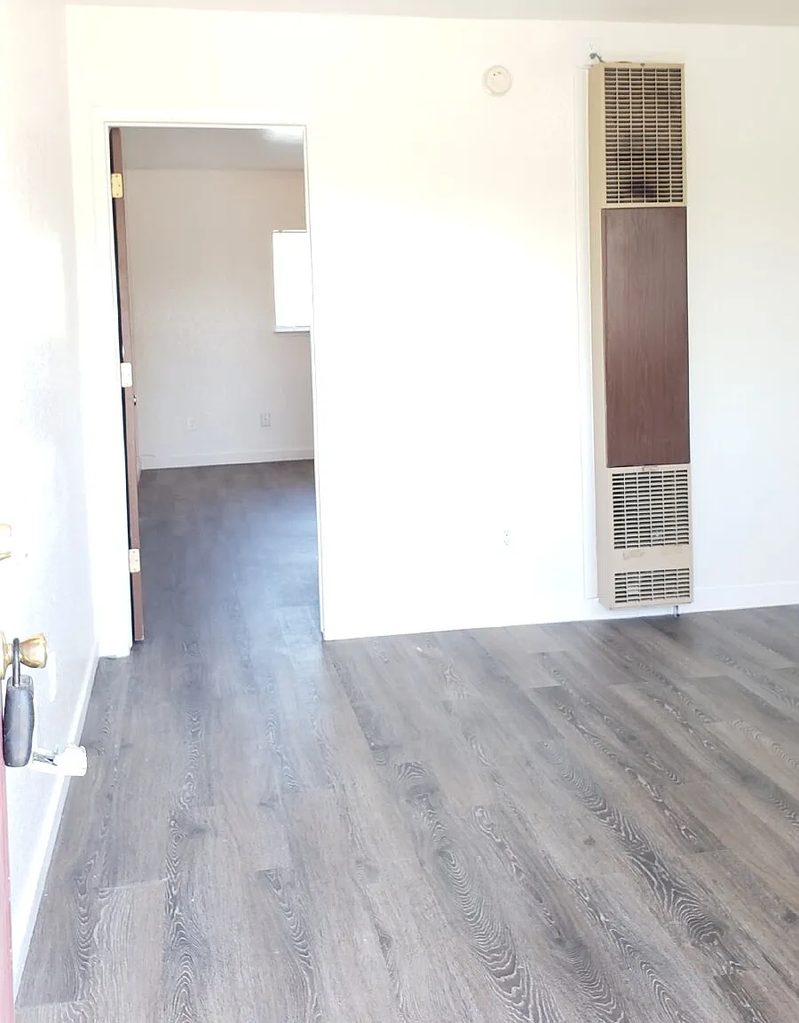 1 bed, 1.0 bath, 450 sqft, $1,200 — Photo 1