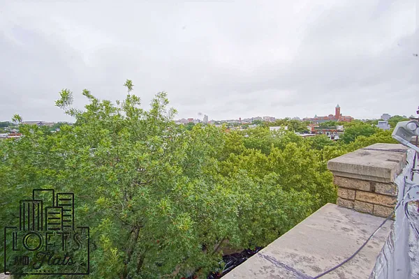 Rented by Lofts and Flats LLC | media 41