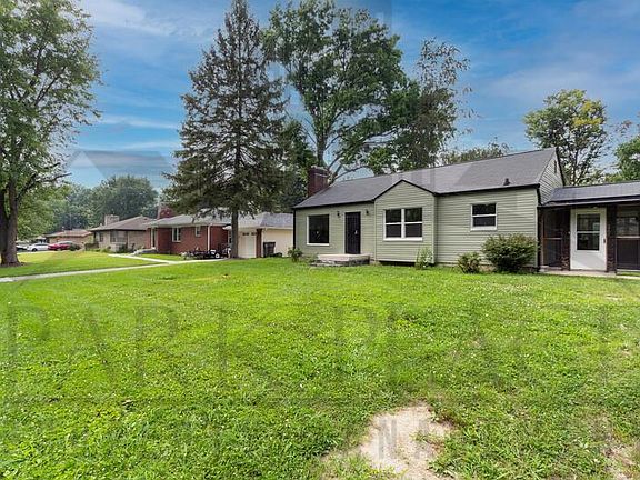 2nd image of 4158 E 40th Street North Dr