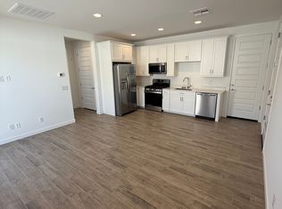 3273 E Outlaw Ln, San Tan Valley, AZ 85140