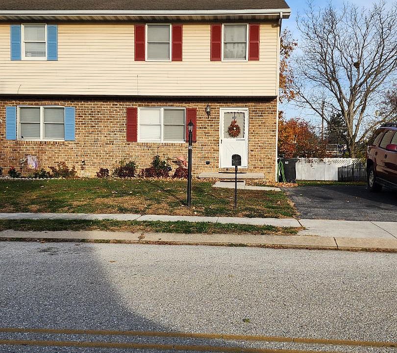 2nd image of 617 Cricket Ln