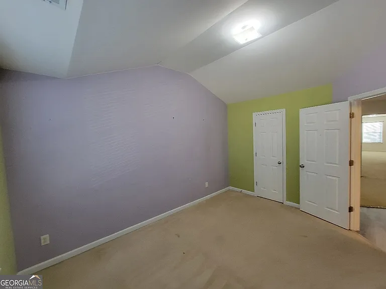 175 Stillwood Dr — Photo 22