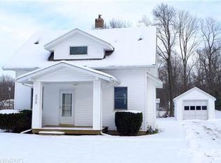 9279 4th St, Berrien Springs, MI 49103
