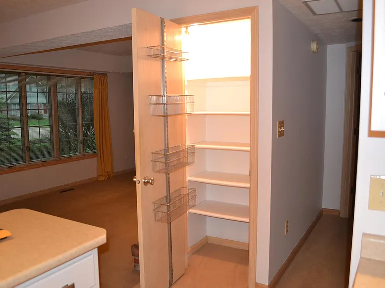 67 Rogers Rd — Photo 5