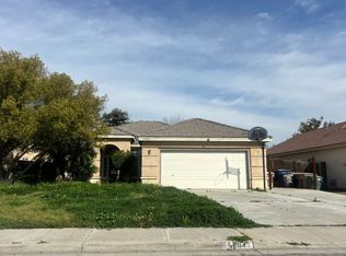 5204 Clover Mountain St, Bakersfield, CA 93313