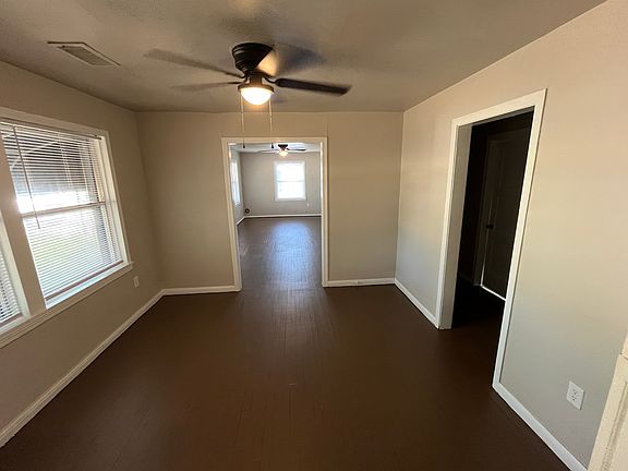 3rd image of 1917 Matador St