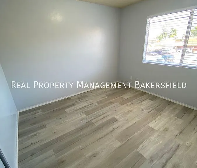 3116 Stine Rd #A — Photo 11