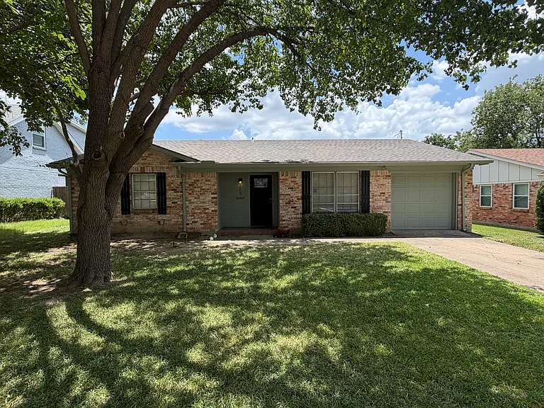 715 Kindred Ln — Photo 39