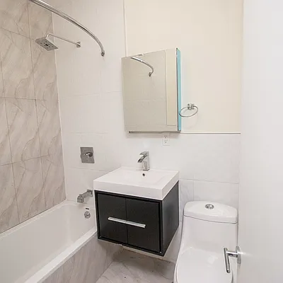 Rented by Nooklyn NYC LLC | media 20