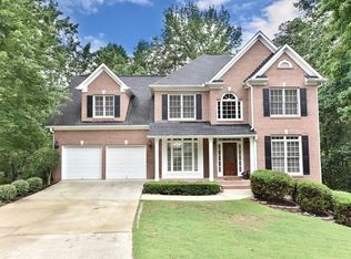 2040 Barrett Downs Dr, Cumming, GA 30040