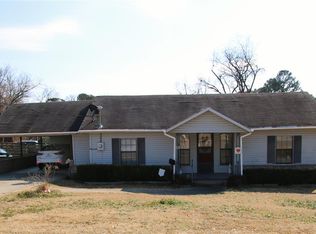 505 W Clark St, Nashville, AR 71852
