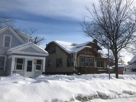 4th image of 3900 Emerson Ave N