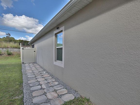 5th image of 1233 Water Willow Dr