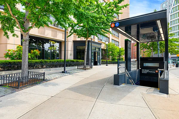 Sold by Compass | media 16