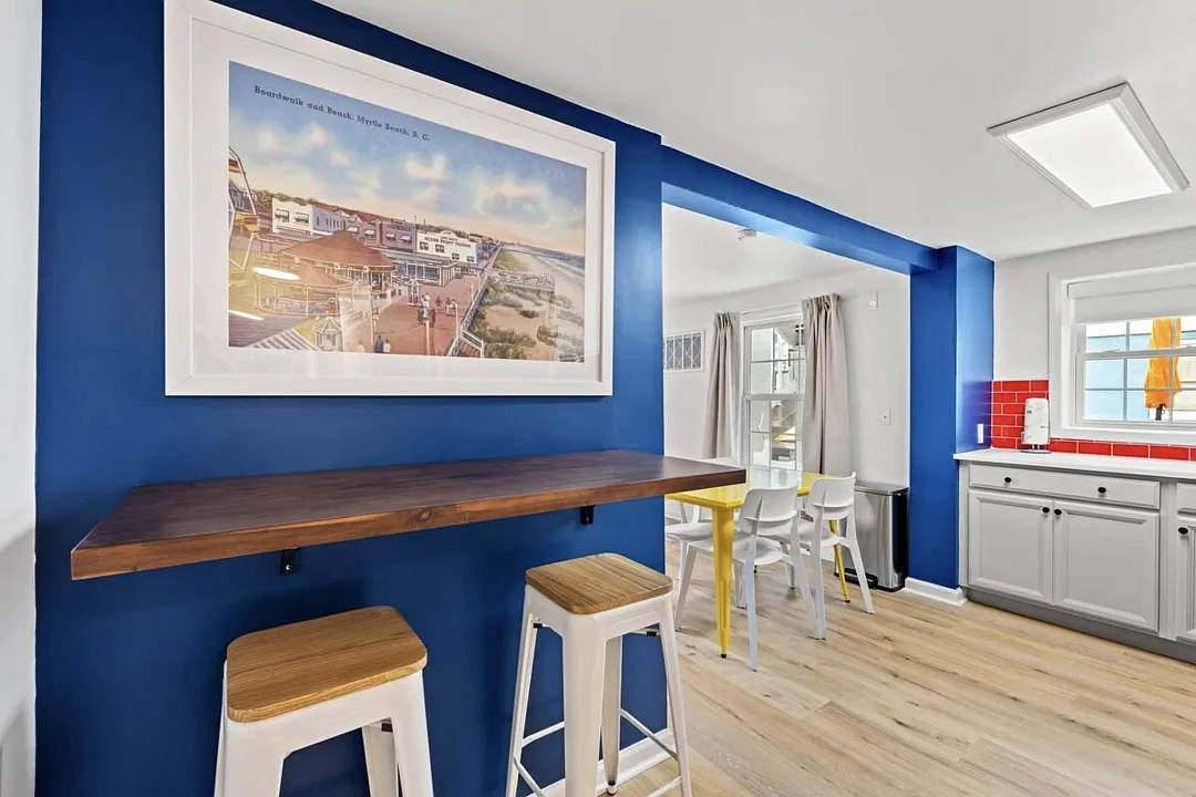 2 bed, $1,800 — Photo 3