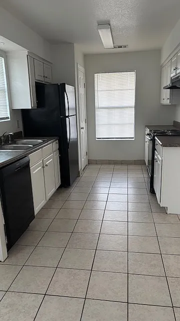 2 bed, $1,250 — Photo 2