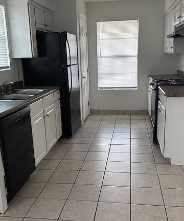 2nd image of 544 Crest Circle Dr