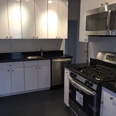 Rented by Carlyle Property Management | media 9