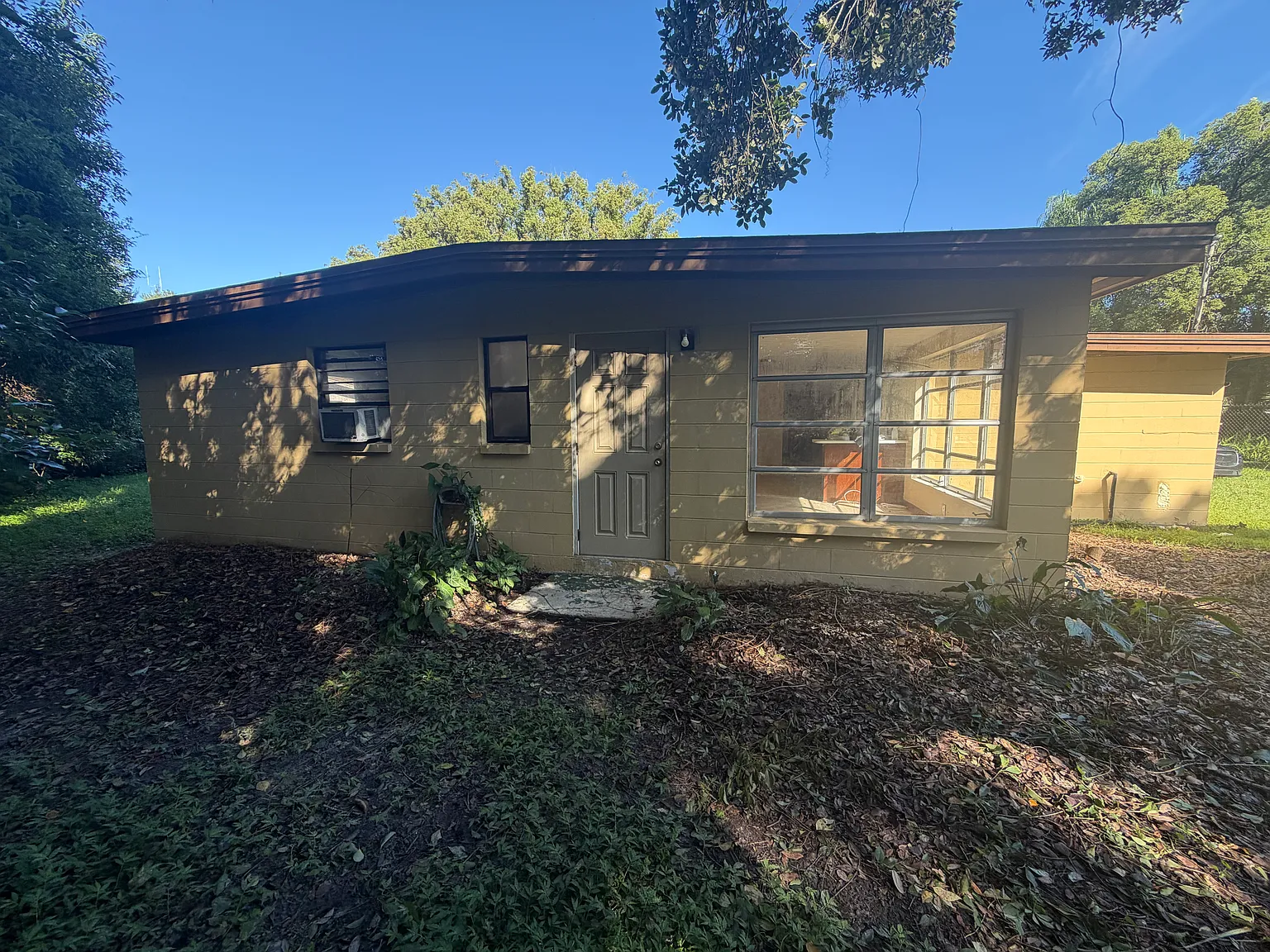 3 bed, 1260 sqft, $1,750 — Photo 2