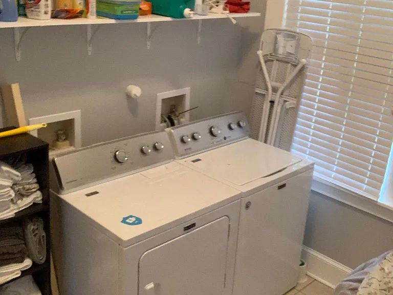 1818 Whitaker St — Photo 12