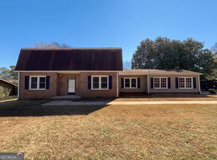 2289 Country Club Dr SE, Conyers, GA 30013