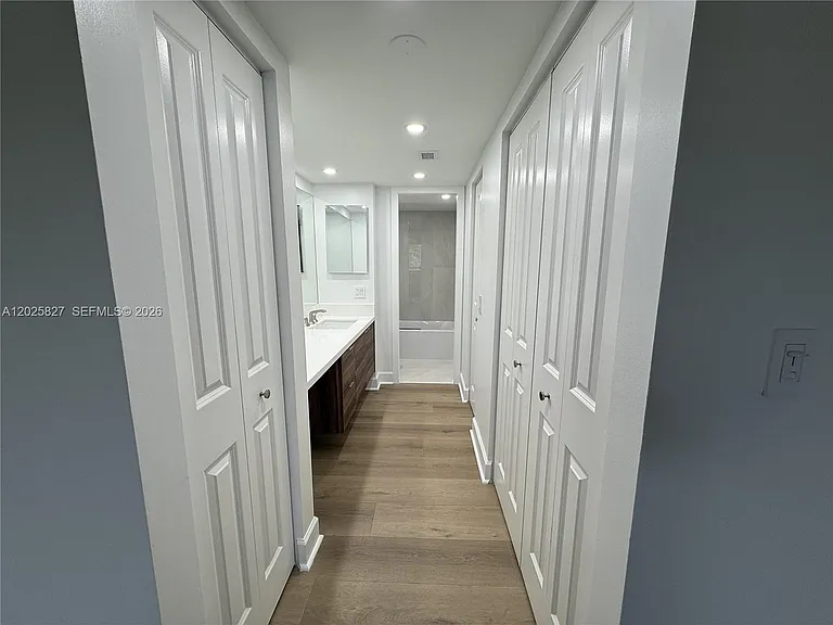 731 N Pine Island Rd #401 — Photo 21