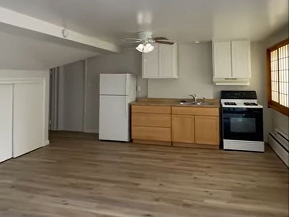5th image of 1450 N Clarkson St APT 11