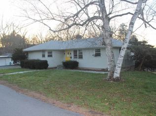 21 Cutler Dr, Springfield, VT 05156