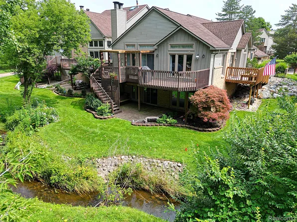 37440 Legends, Farmington Hills, MI 48331