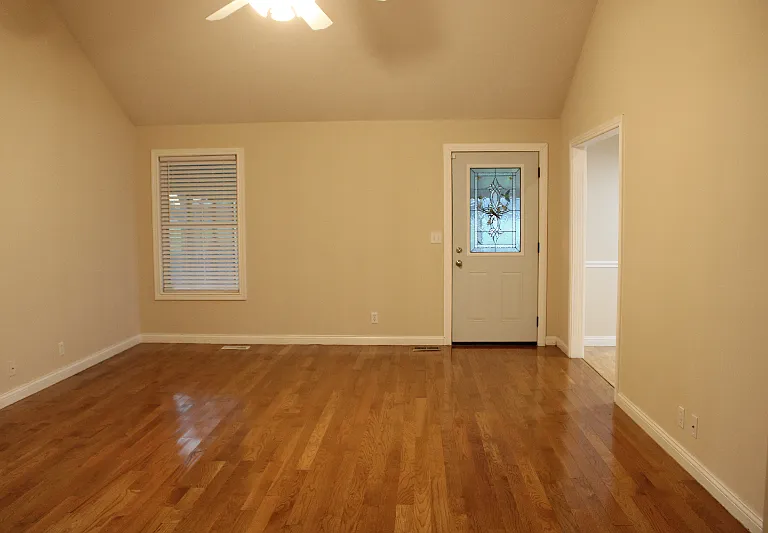 4504 Langly Ct — Photo 7