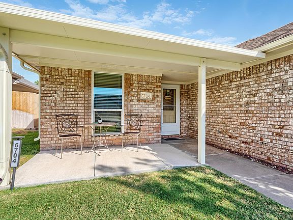 4th image of 6704 Admiral Ct