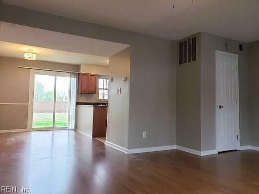 5th image of 299 Patriot Ln #299A