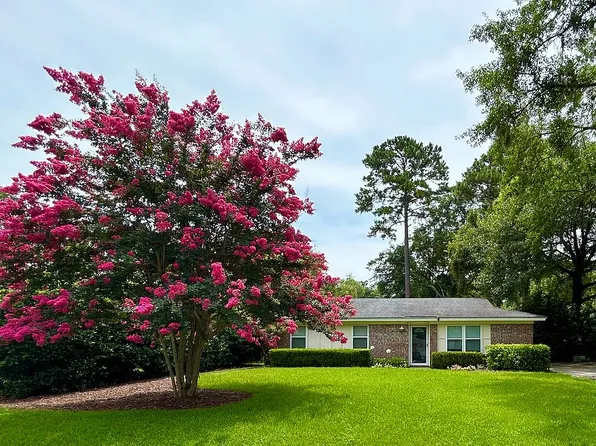 1734 Kings Way, Savannah, GA 31406