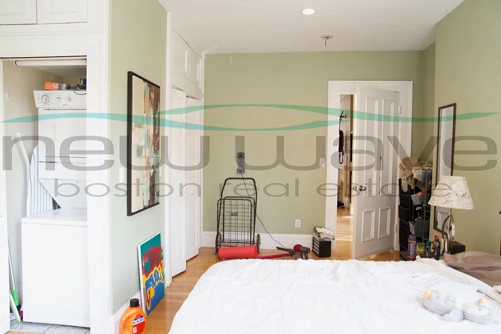 1 bed, 999 sqft, $3,200 — Photo 3