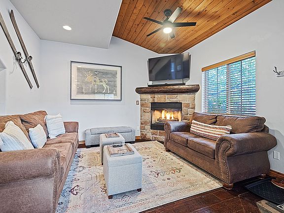 5th image of 5448 Lillehammer Ln