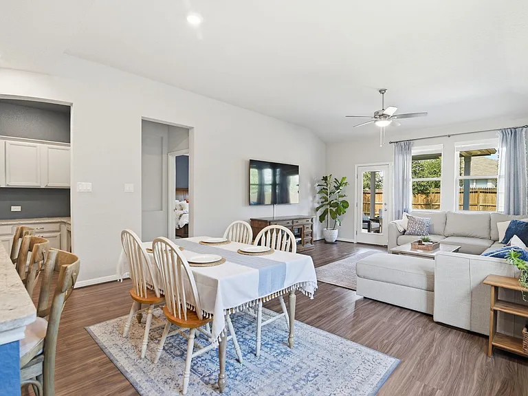 12943 Staubach Way — Photo 6